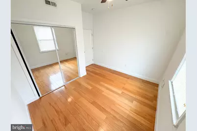 2329 S 15th Street #2, Philadelphia, PA 19145 - Photo 9