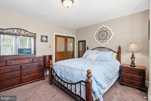7412 Claridge St, Philadelphia, PA 19111 - Photo 15