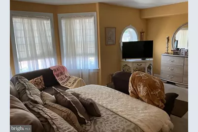 2440 S 19th Street, Philadelphia, PA 19145 - Photo 11