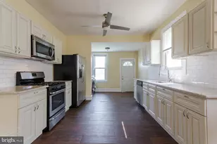 1213 Friendship St, Philadelphia, PA 19111 - Photo 11