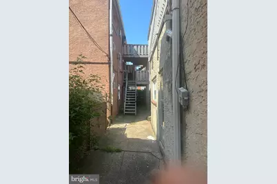 1224 E Columbia Avenue, Philadelphia, PA 19125 - Photo 5