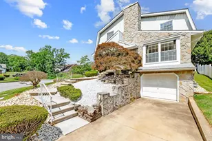 115 Wexford Pl, Philadelphia, PA 19116 - Photo 3