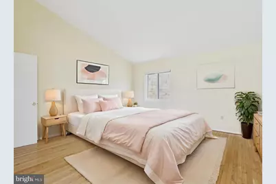 2036 Appletree Street, Philadelphia, PA 19103 - Photo 27