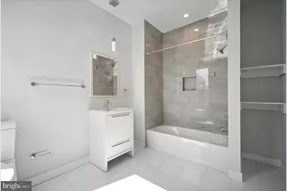 647 N 33rd Street, Philadelphia, PA 19104 - Photo 11