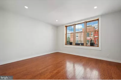 647 N 33rd Street, Philadelphia, PA 19104 - Photo 9