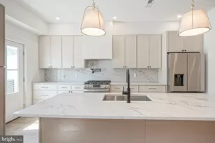 1917 S 3rd St, Philadelphia, PA 19148 - Photo 15