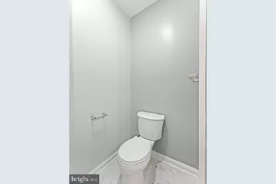 2211 Pierce Street, Philadelphia, PA 19145 - Photo 15
