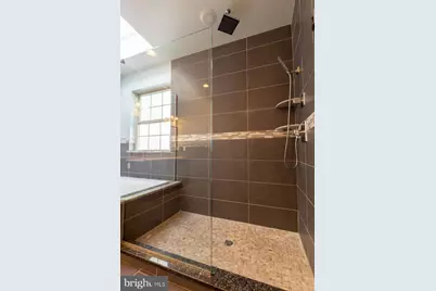 235 W Jefferson Street, Philadelphia, PA 19122 - Photo 15