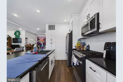 256 N 32nd Street #1, Philadelphia, PA 19104 - Photo 3