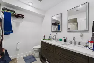 256 N 32nd St, Philadelphia, PA 19104 - Photo 11