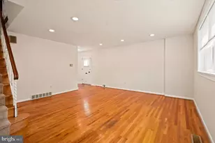 668 Renz St, Philadelphia, PA 19128 - Photo 9
