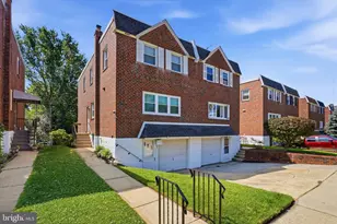 668 Renz St, Philadelphia, PA 19128 - Photo 3
