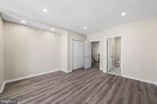 2003 S 7th St, Philadelphia, PA 19148 - Photo 15