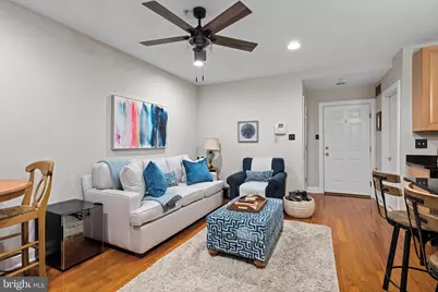 6 S Strawberry Street #10, Philadelphia, PA 19106 - Photo 5