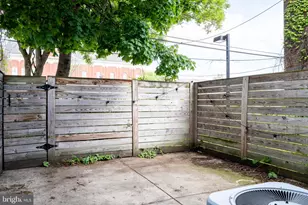 1239 N 19th St, Philadelphia, PA 19121 - Photo 31