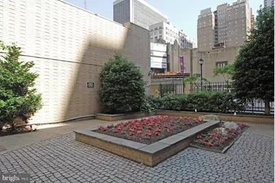 1919 Chestnut Street #1224, Philadelphia, PA 19103 - Photo 3