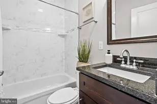 2144 E Tucker St, Philadelphia, PA 19125 - Photo 11