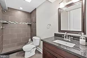 2144 E Tucker St, Philadelphia, PA 19125 - Photo 29