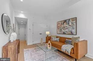 637 N 7th St, Philadelphia, PA 19123 - Photo 21
