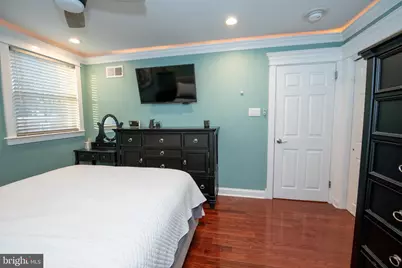 8734 Frontenac Street, Philadelphia, PA 19152 - Photo 15