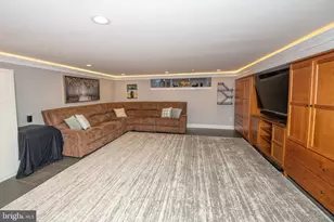 8734 Frontenac St, Philadelphia, PA 19152 - Photo 21