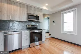 2553 Montrose St, Philadelphia, PA 19146 - Photo 7