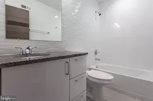 2553 Montrose St, Philadelphia, PA 19146 - Photo 13