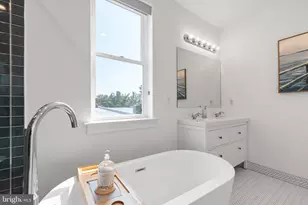 3024 Titan St, Philadelphia, PA 19146 - Photo 15