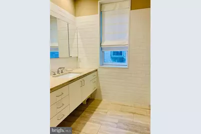 323 Pine Street #1F, Philadelphia, PA 19106 - Photo 19