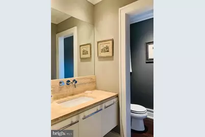 323 Pine Street #1F, Philadelphia, PA 19106 - Photo 7