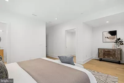 1104 Cypress Street, Philadelphia, PA 19107 - Photo 17