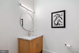 1104 Cypress St, Philadelphia, PA 19107 - Photo 9