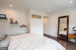 1343 S Garnet St, Philadelphia, PA 19146 - Photo 25
