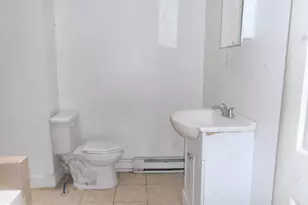 5829 Warrington Ave, Philadelphia, PA 19143 - Photo 15