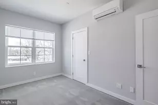 17 S 44th St, Philadelphia, PA 19104 - Photo 7