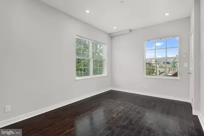 17 S 44th Street #UNIT 6, Philadelphia, PA 19104 - Photo 5