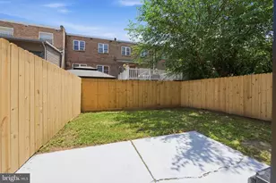 861 N 7th St, Philadelphia, PA 19123 - Photo 33
