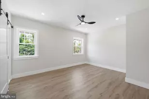 861 N 7th St, Philadelphia, PA 19123 - Photo 13