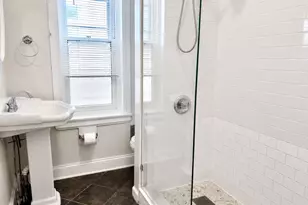 2503 Carpenter St, Philadelphia, PA 19146 - Photo 17