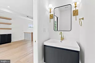 623 Crestview Rd, Philadelphia, PA 19128 - Photo 31