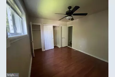 332 Ripka Street, Philadelphia, PA 19128 - Photo 5