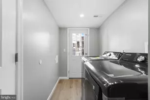 1203 Moore St, Philadelphia, PA 19148 - Photo 33