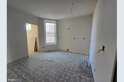 729 W Rockland Street, Philadelphia, PA 19120 - Photo 9