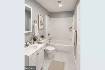 2110-12 South Street #UNIT-2, Philadelphia, PA 19146 - Photo 19