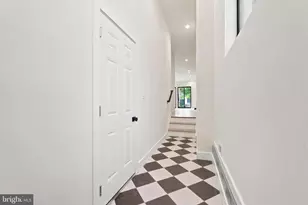 330 Carson St, Philadelphia, PA 19128 - Photo 5