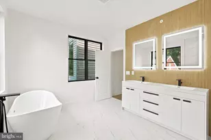 330 Carson St, Philadelphia, PA 19128 - Photo 23