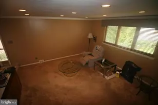 8513 Ferndale St, Philadelphia, PA 19111 - Photo 29