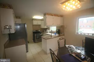 8513 Ferndale St, Philadelphia, PA 19111 - Photo 5