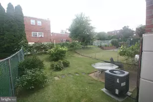 8513 Ferndale St, Philadelphia, PA 19111 - Photo 3