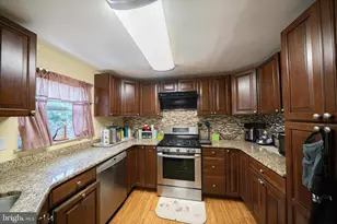 816 Kendrick St, Philadelphia, PA 19111 - Photo 13